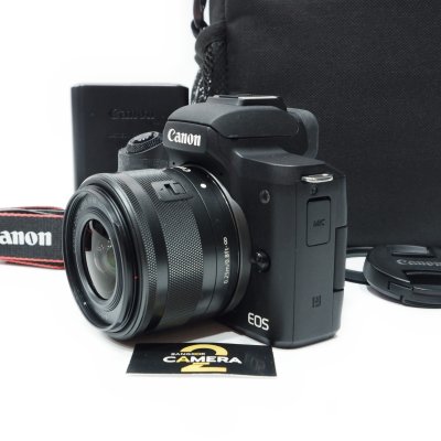 Canon EOS M50