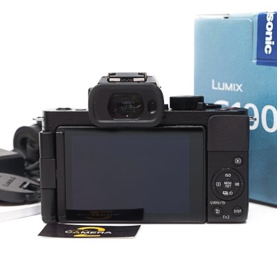 LUMIX G100
