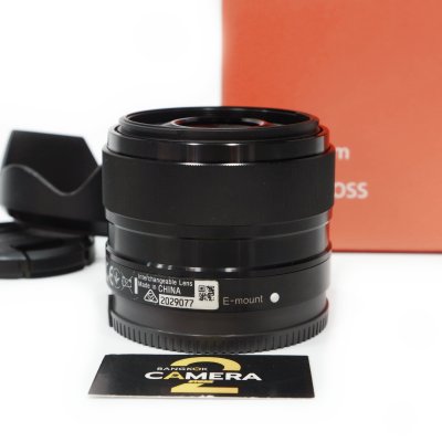 E35mm F1.8 OSS