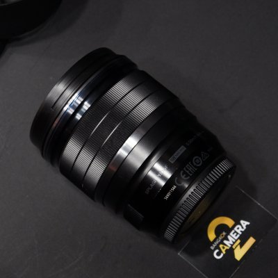 Zuiko 45mm F1.2 Pro
