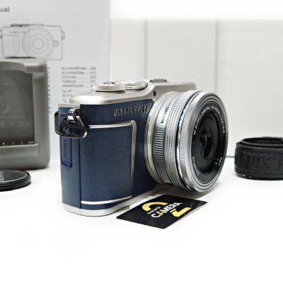 Olympus EPL9