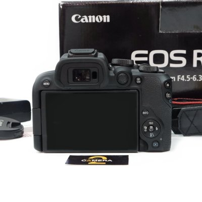Canon EOS R10