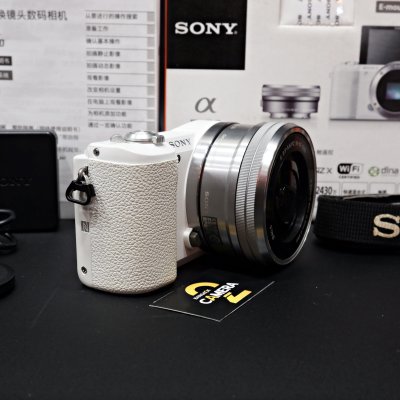 Sony A5100