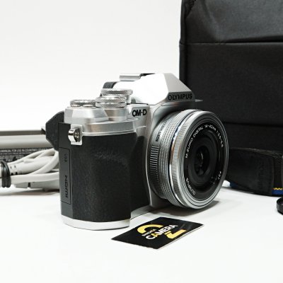 Olympus EM10 IV