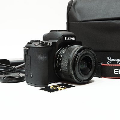 Canon EOS M50