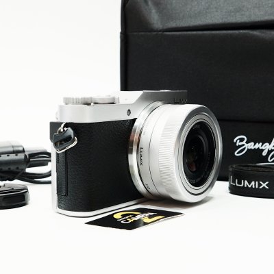 Lumix GF9