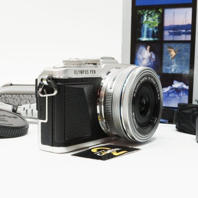 Olympus EPL7