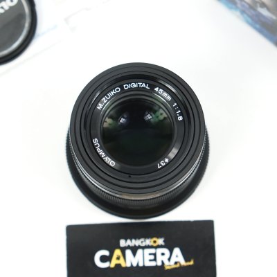 Zuiko 45mm F1.8