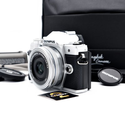 Olympus EM10 III