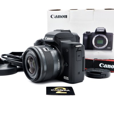 Canon EOS M50