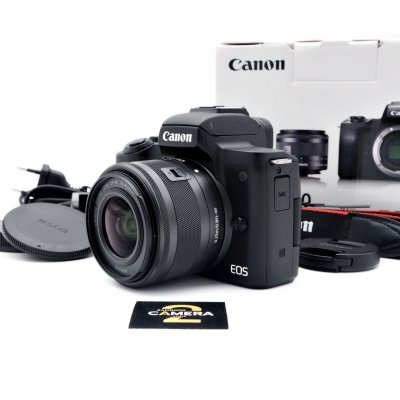 Canon EOS M50