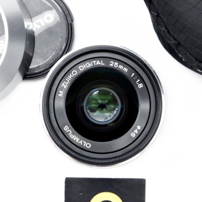 Zuiko 25mm F1.8