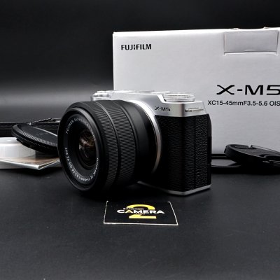 Fujifilm XM5