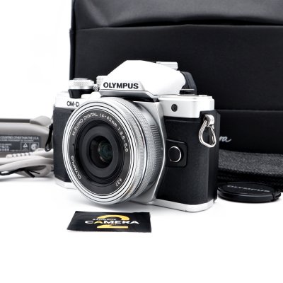 Olympus EM10 II