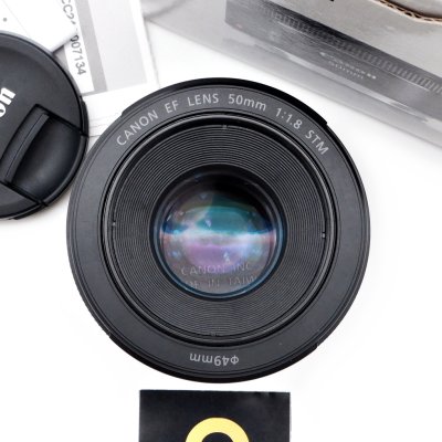 EF50mm F1.8 STM