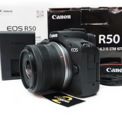 Canon EOS R50