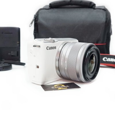 Canon EOS M10