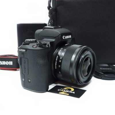 Canon EOS M50