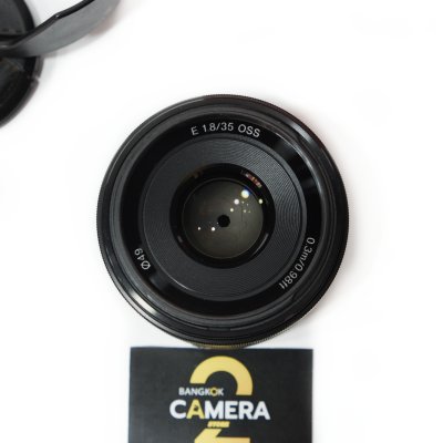 E35mm F1.8 OSS