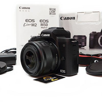Canon EOS M50