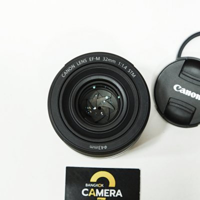 EF-M 32mm F1.4 STM