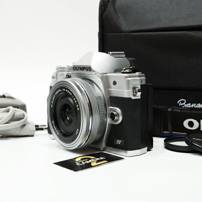 Olympus EM10 IV
