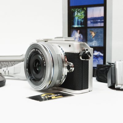 Olympus EPL7