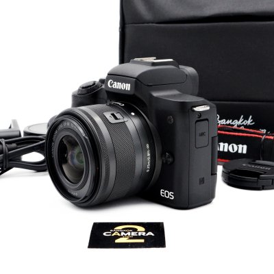 Canon EOS M50