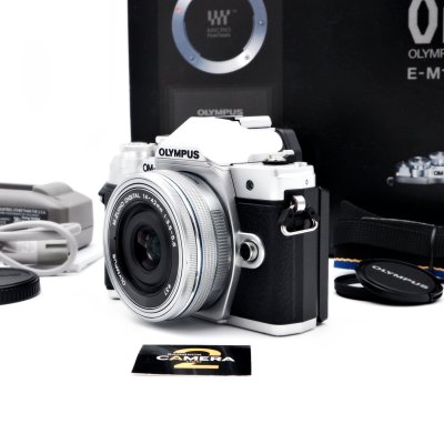 Olympus EM10 III