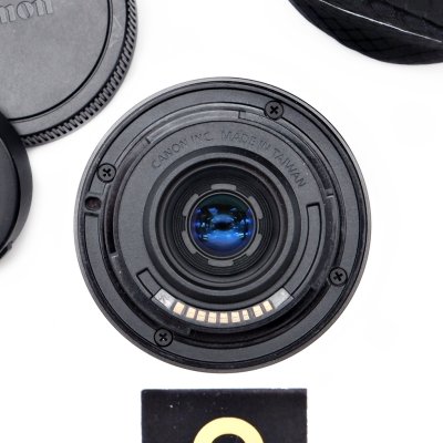 EF-M 28mm F3.5 Macro