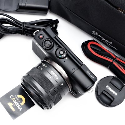 CANON EOS M100