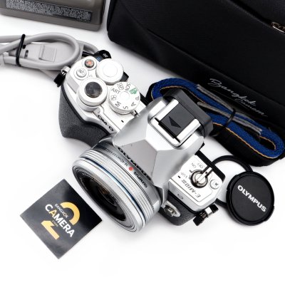 Olympus EM10 III