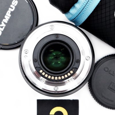 Zuiko 75mm F1.8