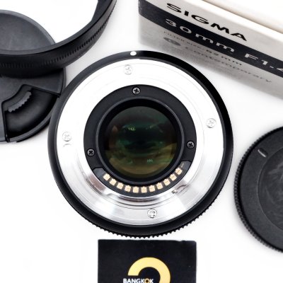 Sigma 30mm F1.4 DC DN