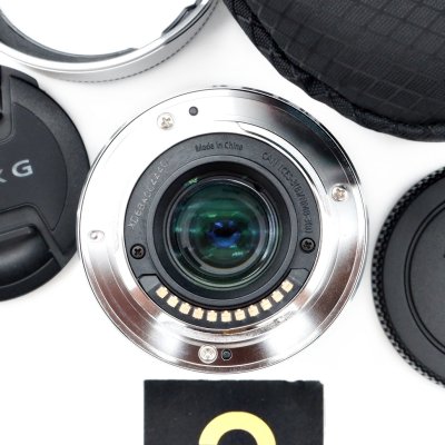 LUMIX 35-100mm F4.0-5.6