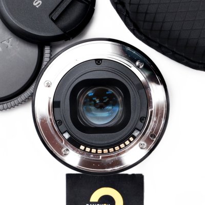 E35mm F1.8 OSS