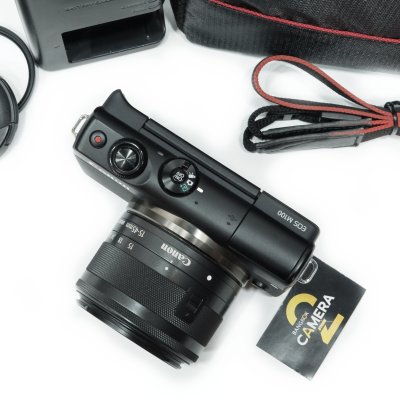 Canon EOS M100