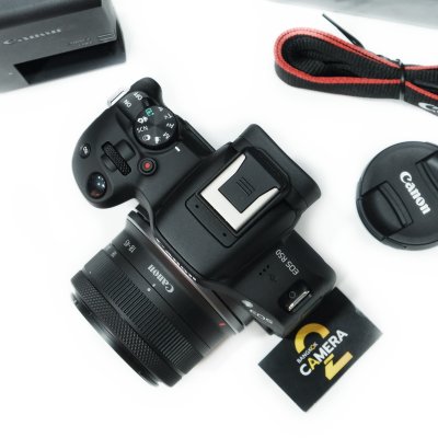 Canon EOS R50