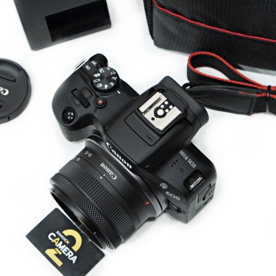 Canon EOS R100