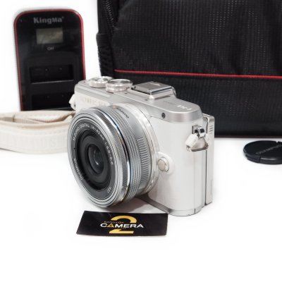 Olympus  E-PL8
