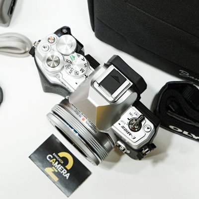 Olympus EM10 mark III