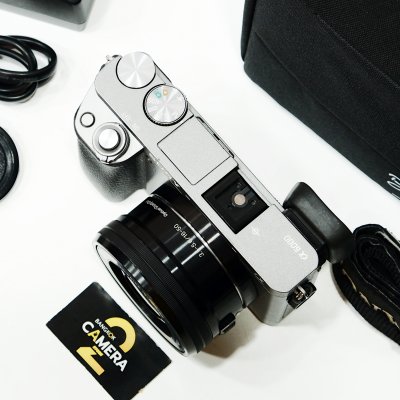 Sony A6000