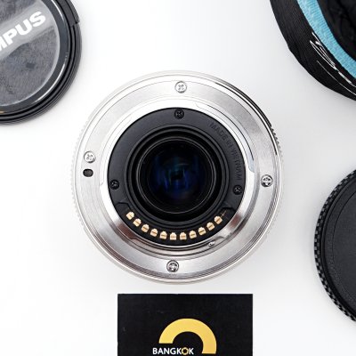 Zuiko 17mm F1.8