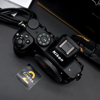 Nikon Z5 Body