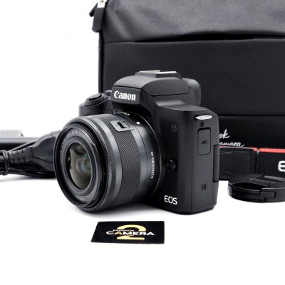Canon EOS M50