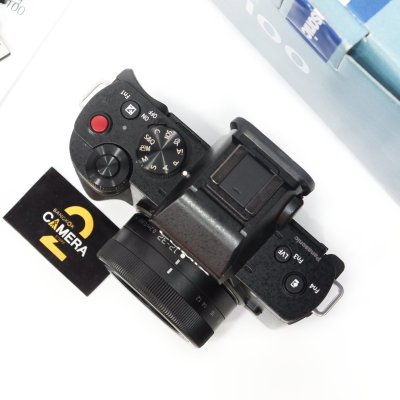 LUMIX G100