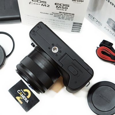 Canon EOS M50