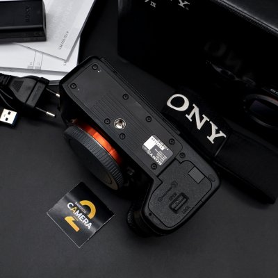 Sony A7III Body