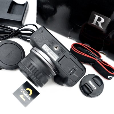 Canon EOS R50