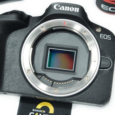 Canon EOS R50